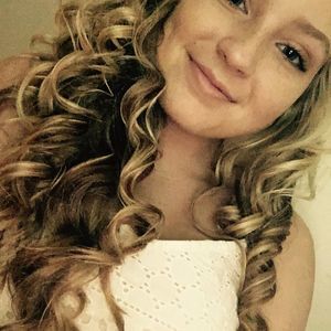 Meet your Posher, Faith